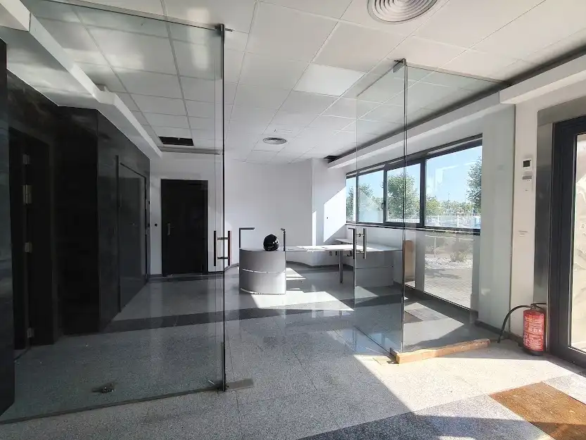 Gebäude zur Miete in El Prat de Llobregat