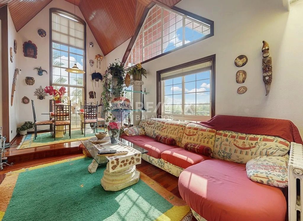 Living room of House or chalet for sale in Vigo   with Heating, Private garden and Parquet flooring