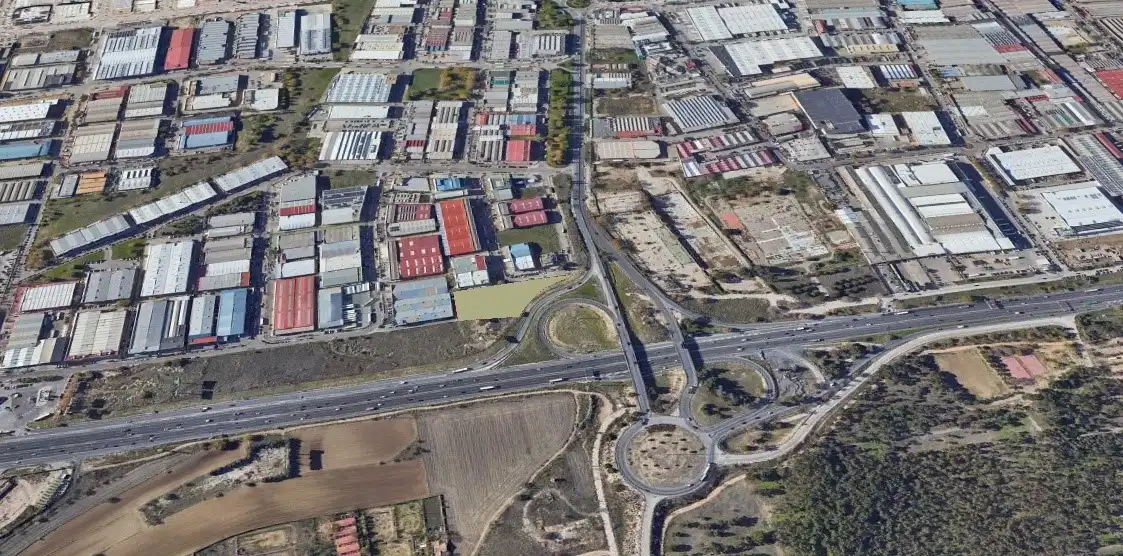 Außenansicht von Fabrik Grundstücke zum Verkauf in Madrid