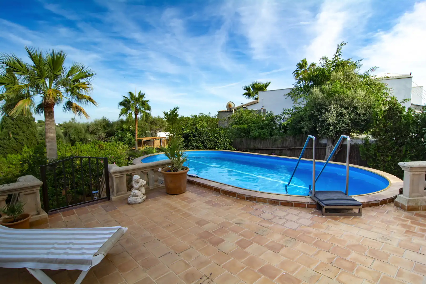 Swimming pool of Houses for sale in Manacor  with Air Conditioner, Heating and Swimming Pool