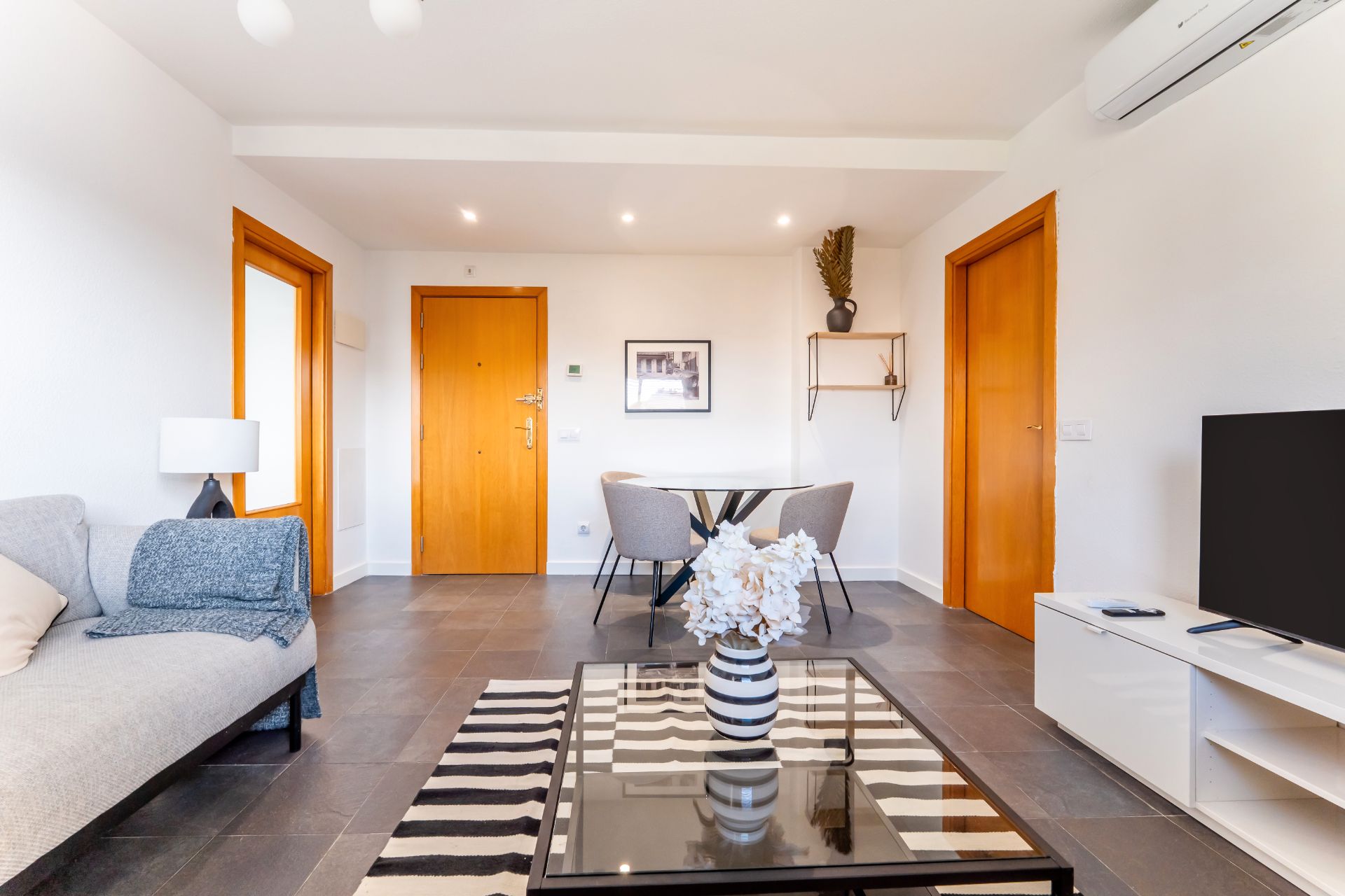 Flat to rent in  Madrid Capital  with Air Conditioner, Heating and Terrace
