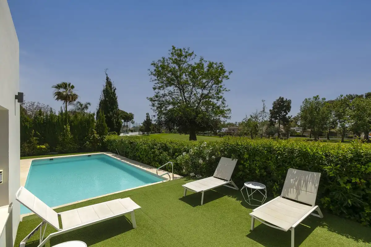 Piscina de Casa o chalet en venta en Marbella con Jardín privado, Terraza y Piscina
