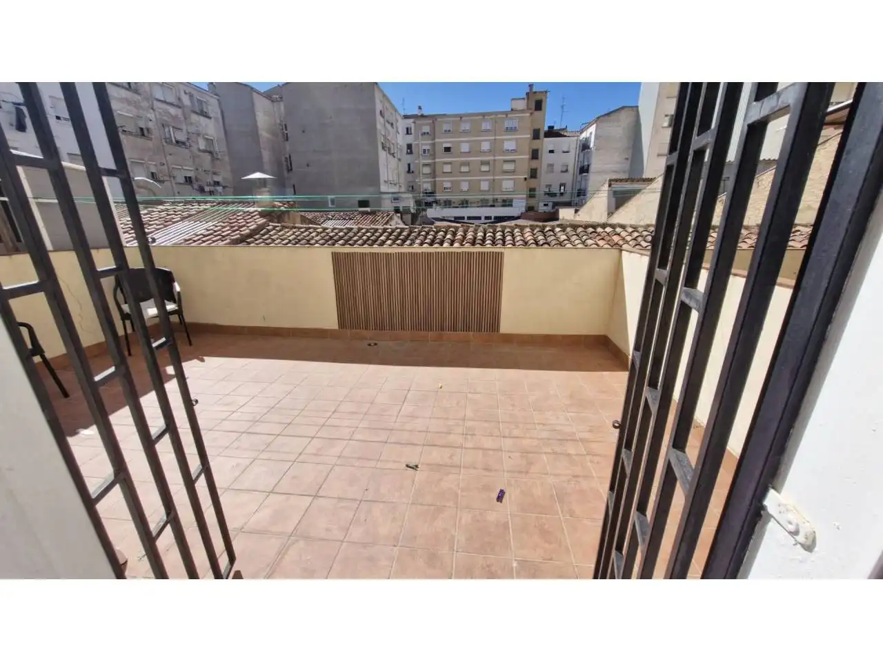Terrassa de Pis en venda en  Logroño amb Aire condicionat, Calefacció i Parquet