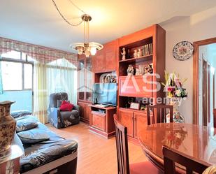 Living room of Flat for sale in Badalona  with Heating and Balcony