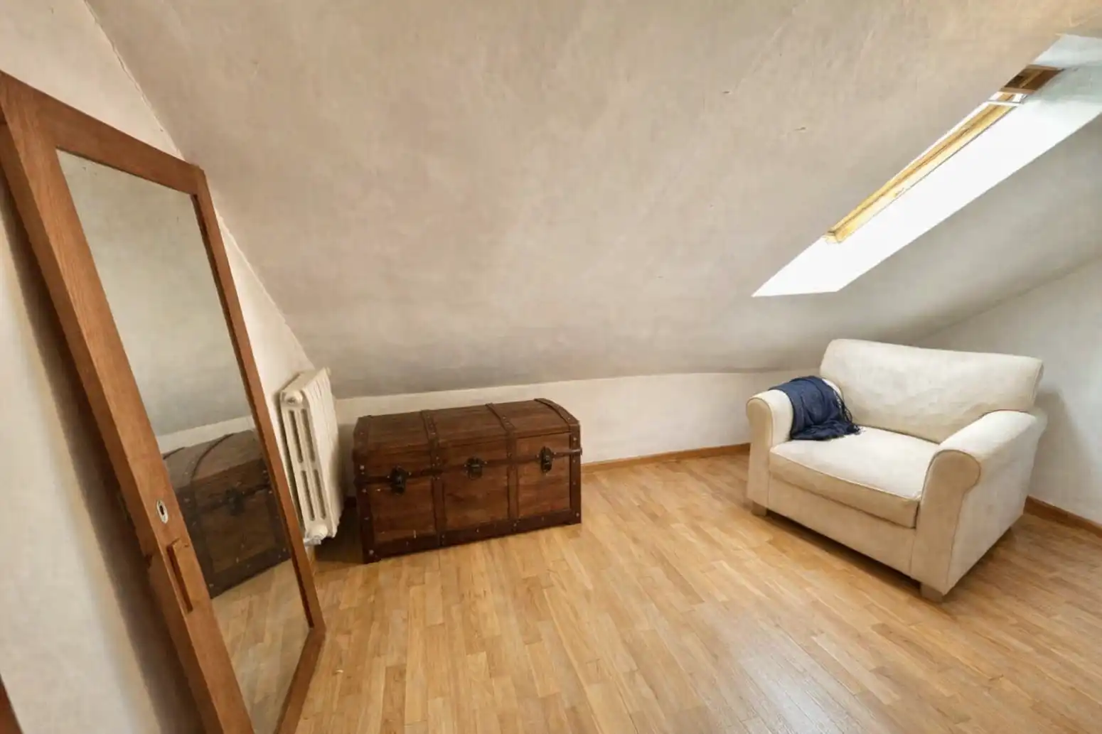 Houses for sale in Sariego  with Heating, Private garden and Parquet flooring