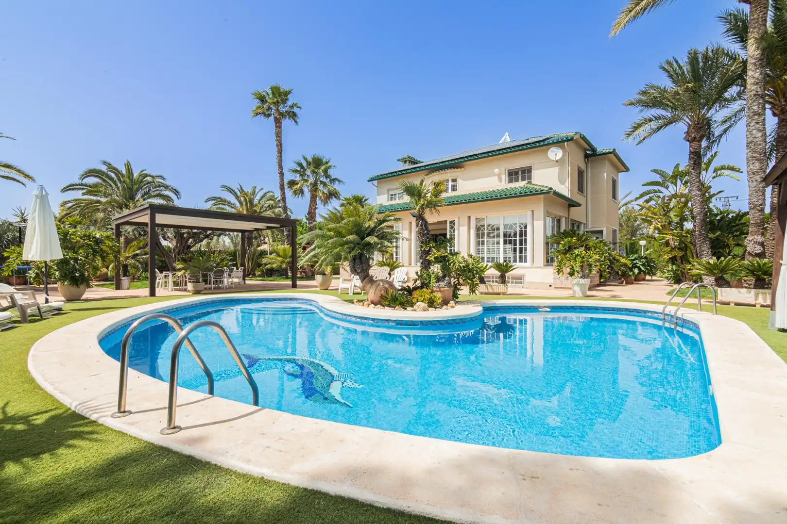 Swimming pool of Houses for sale in Elche / Elx  with Private garden, Terrace and Swimming Pool