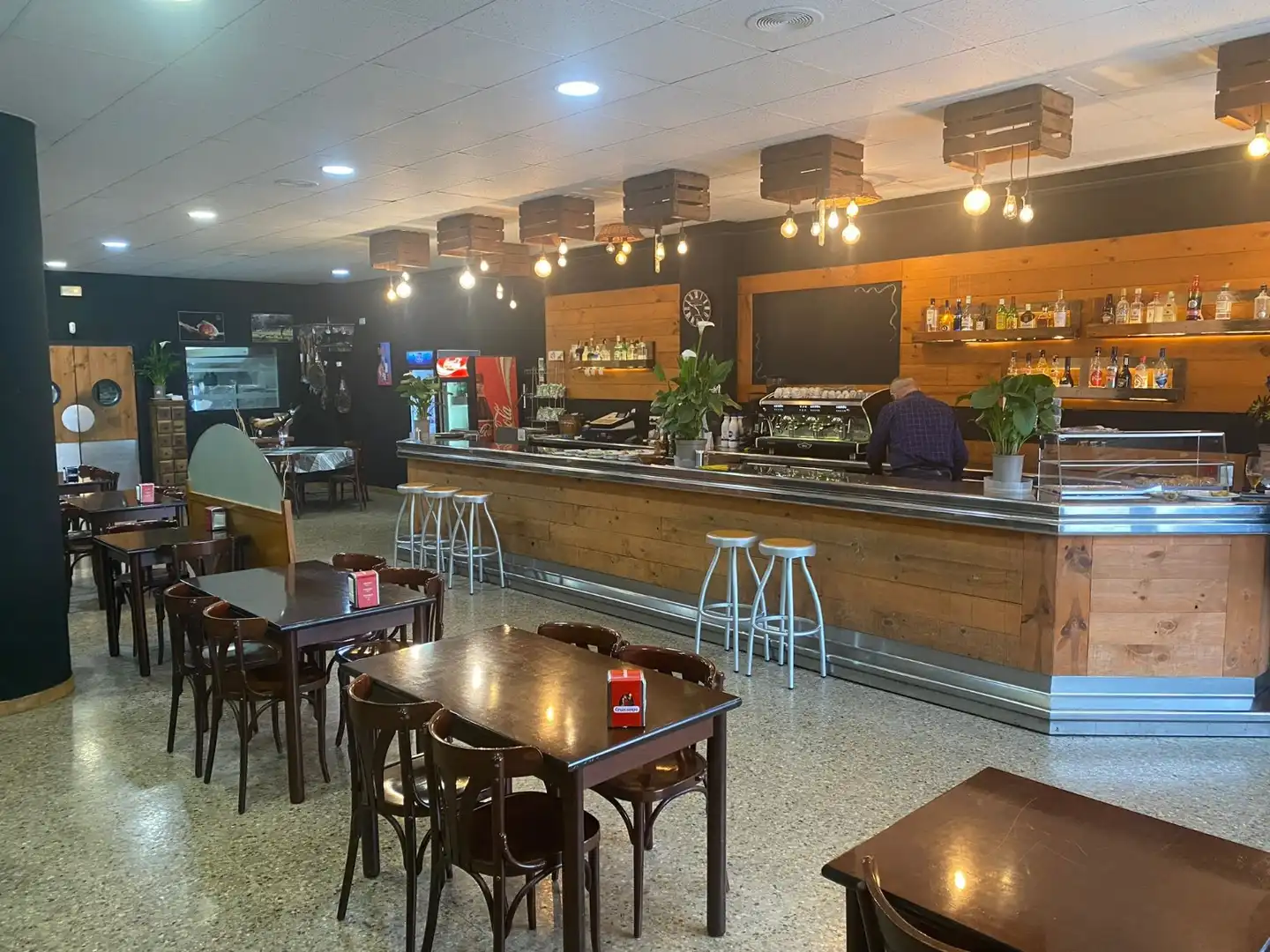 Local comercial en traspaso en Rocafonda, imagen 5