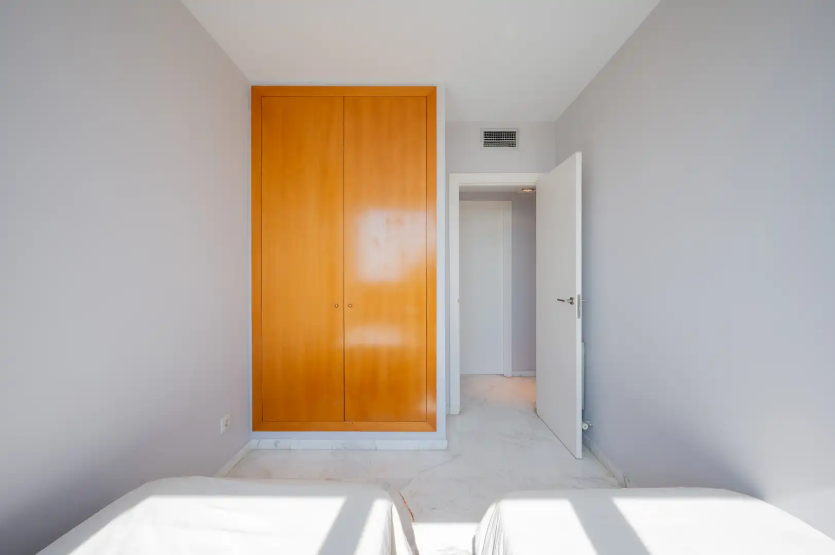 Habitación de Piso en venta en Barcelona con Aire acondicionado, Calefacción y Terraza