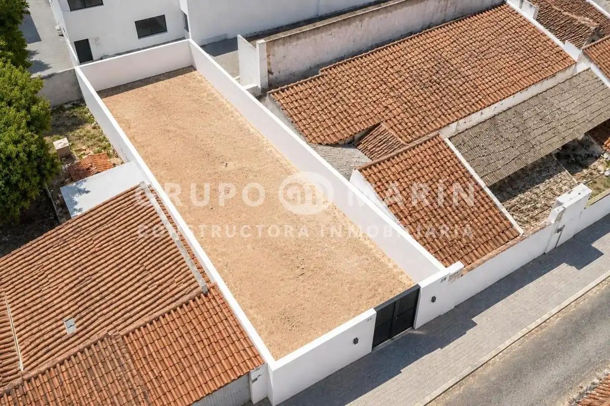 Terreno residencial en venta en Carrer De Fluvià