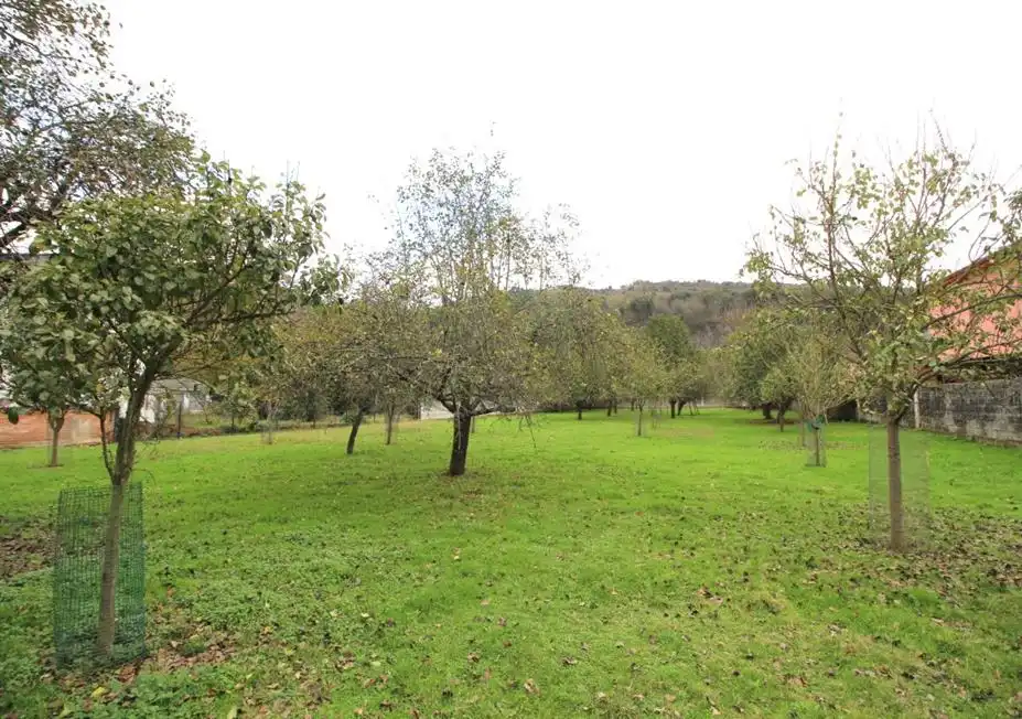 Casa o xalet en venda en Oviedo  amb Moblat