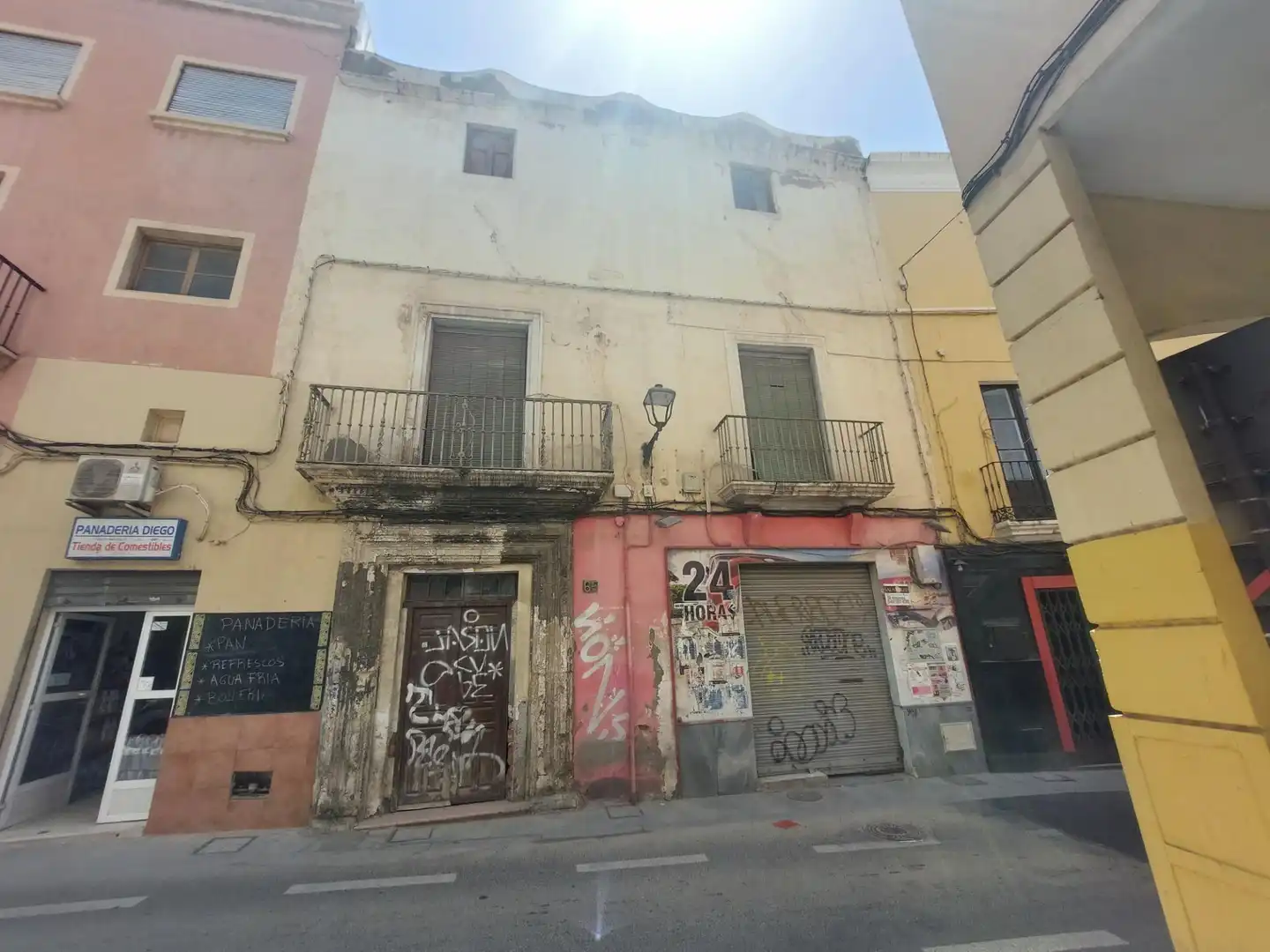 Buildings for sale in Calle REAL, Centro