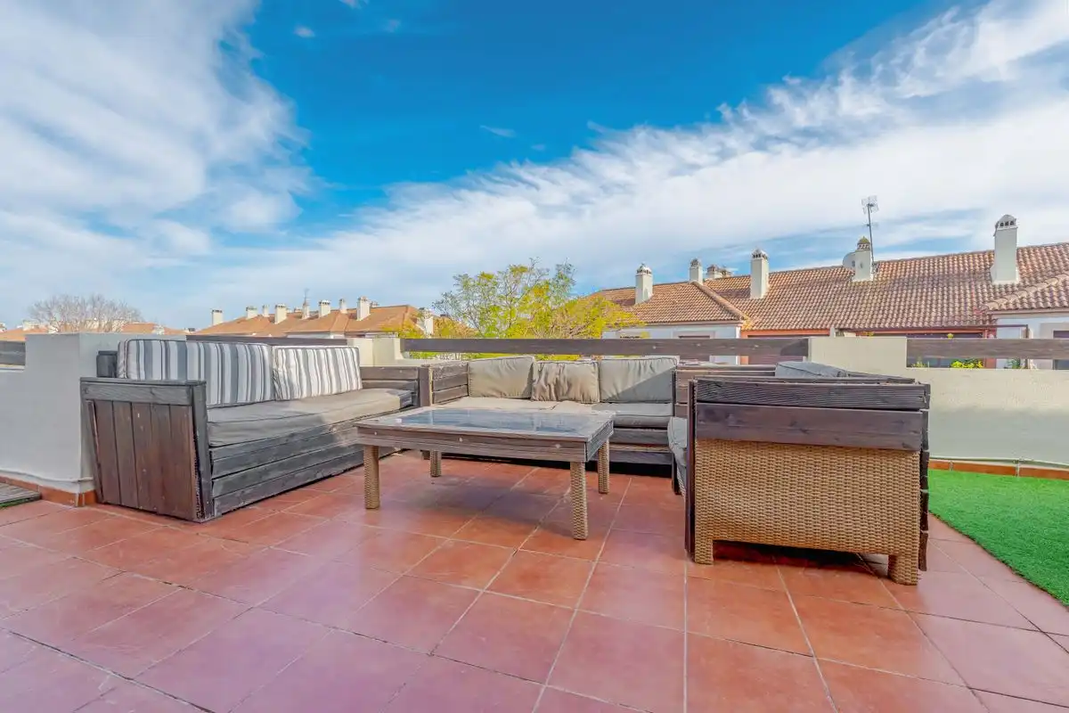 Terraza de Ático en venta en Guillena con Calefacción, Terraza y Trastero