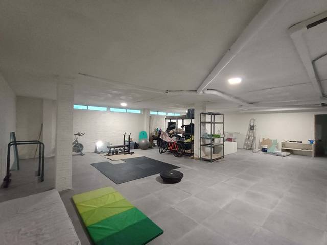 Local comercial en Alquiler en Segur de Calafell