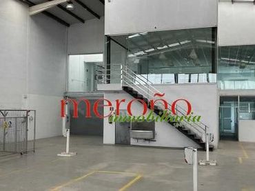 Nau industrial en venda a Jubalcoi