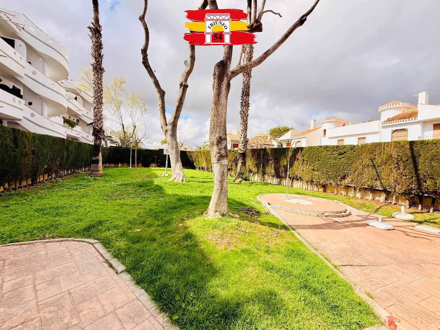 Jardín de Piso en venta en Pilar de la Horadada con Aire acondicionado, Amueblado y Balcón