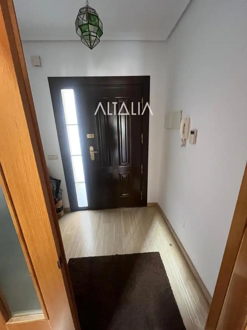Casa adosada en venta en Cuenca con Calefacción, Piscina y Piscina comunitaria