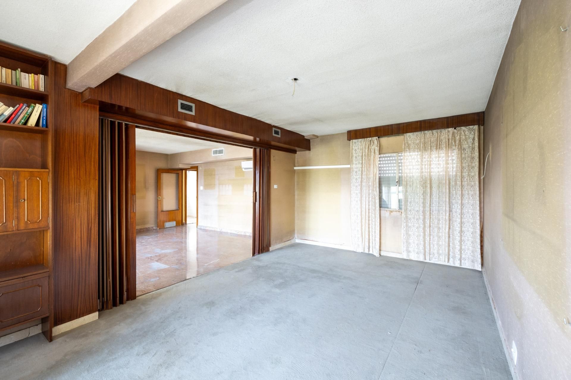 Attic for sale in  Granada Capital  with Terrace