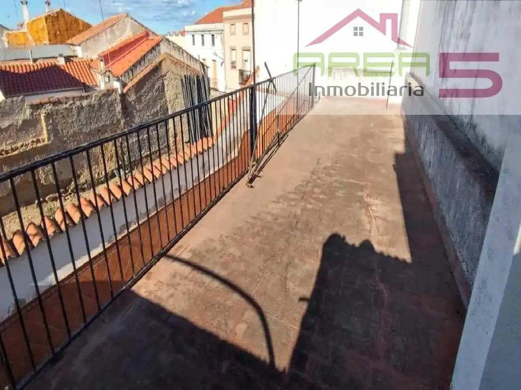 Houses for sale in Campanario