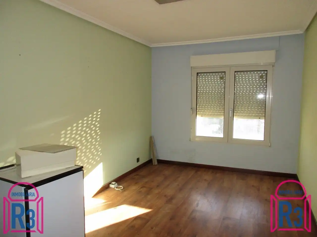 Schlafzimmer von Fabrikhallen zum Verkauf in Santovenia de la Valdoncina