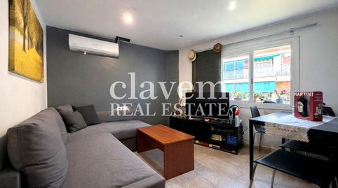 Foto 2 de Piso en venta en De Les Torres, Les Roquetes, Barcelona Capital