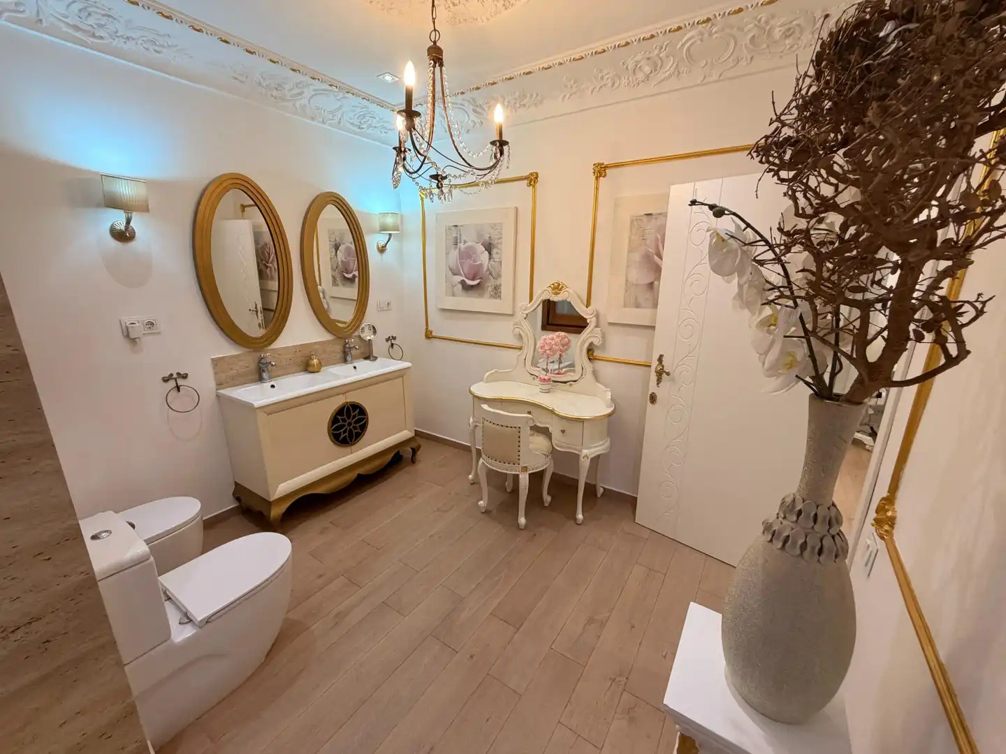 Badezimmer von Maisonette zum Verkauf in Barcelona mit Klimaanlage, Terrasse und Balkon