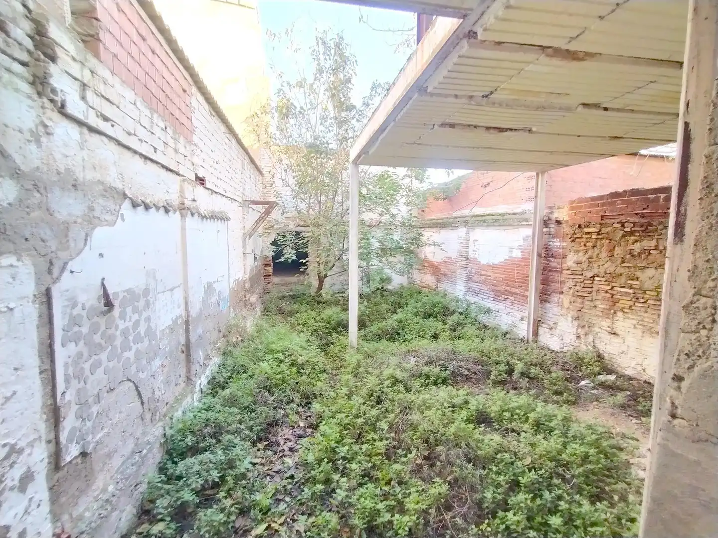 Haus oder Chalet zum Verkauf in Zaragoza mit Privatgarten und Terrasse