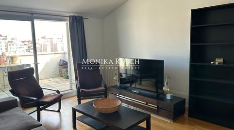 Foto 2 de Dúplex de alquiler en El Camp de l'Arpa del Clot,  Barcelona Capital