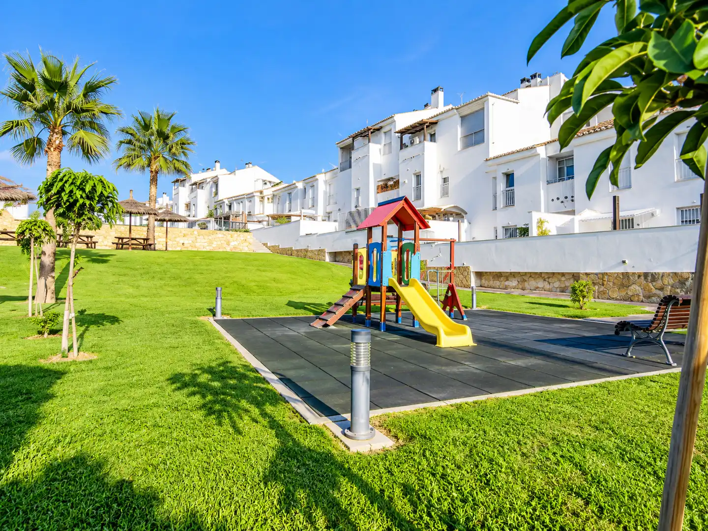 Exterior view of Flat for sale in Caleta de Vélez