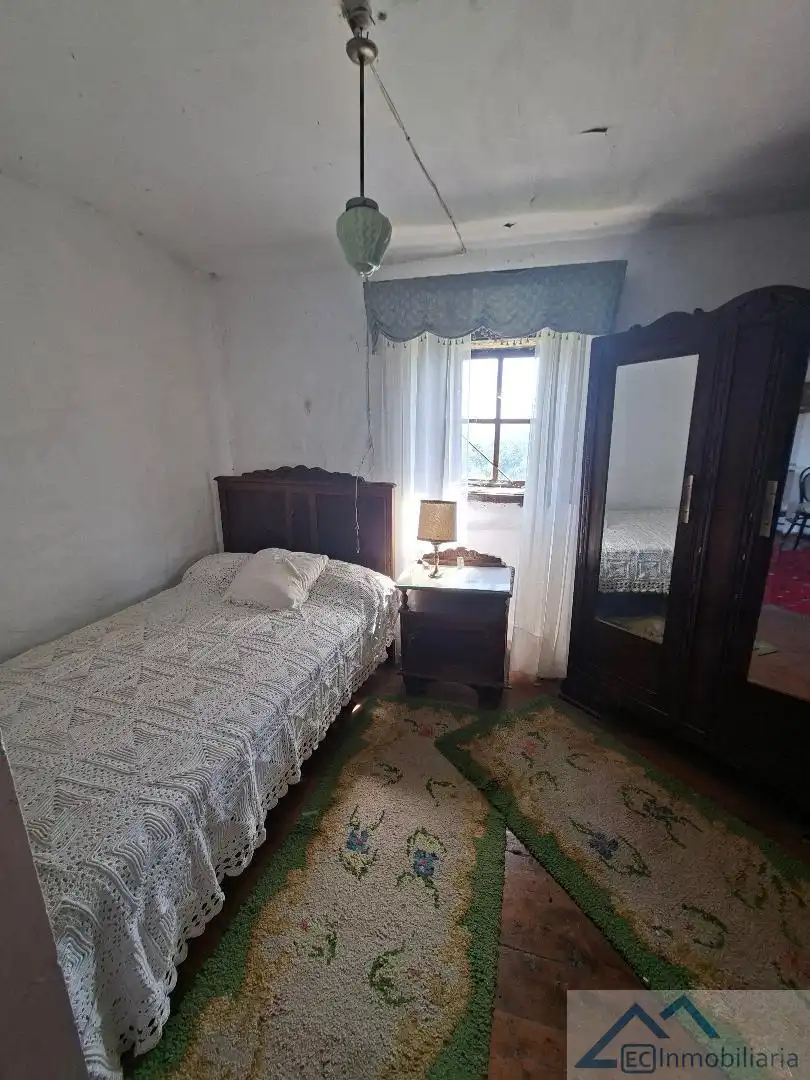 Dormitori de Casa adosada en venda en Bareyo amb Terrassa, Traster i Moblat