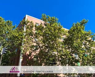 Exterior view of Flat for sale in  Madrid Capital  with Heating and Balcony