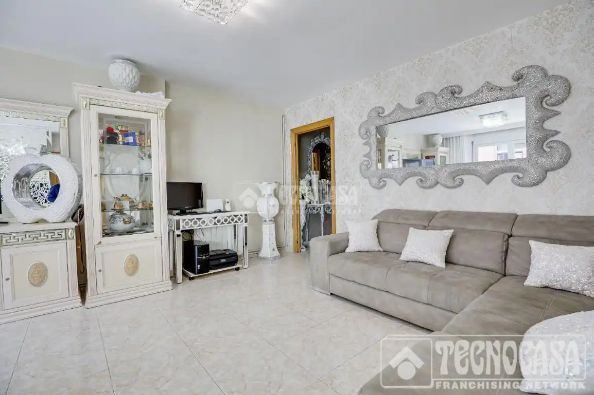 Sala de estar de Piso en venta en Barcelona con Balcón
