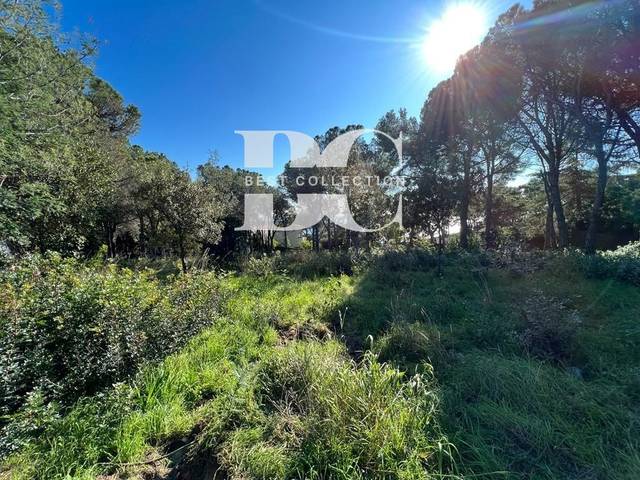 Terreno residencial en Venta en Cala Trons s/n en Montgoda