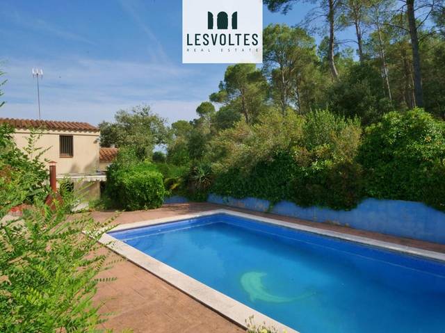 Casa-chalet en Venta en GI-623 en Ventalló