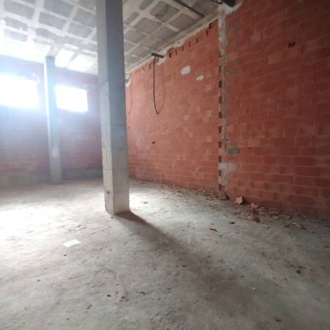 Local comercial en Venta en Altozano - Conde Lumiares