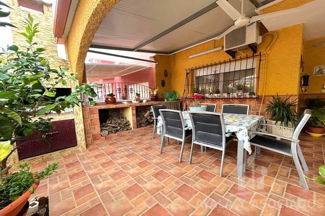 Casa adosada en Venta en La Magdalena - Molinos Marfagones