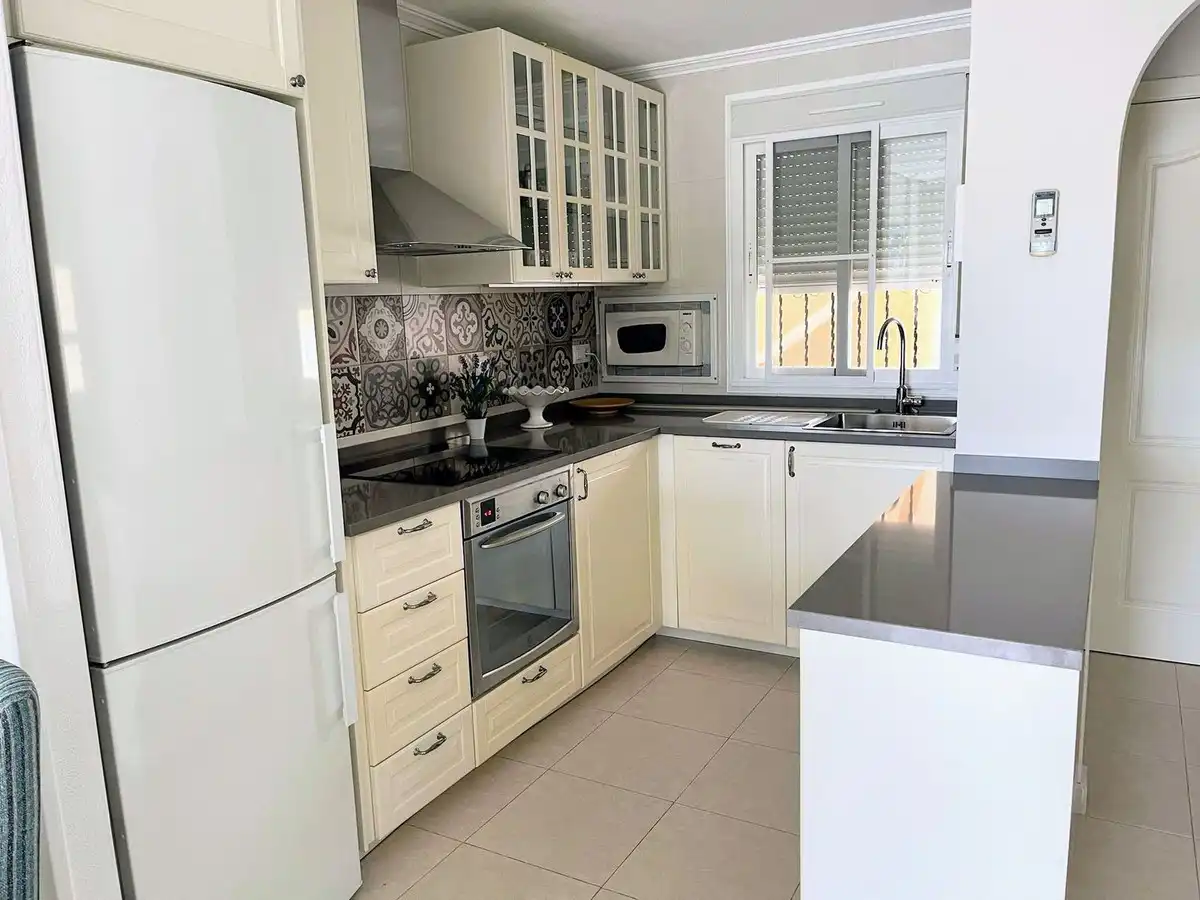 Cocina de Apartamento en venta en Los Alcázares con Aire acondicionado, Terraza y Piscina comunitaria