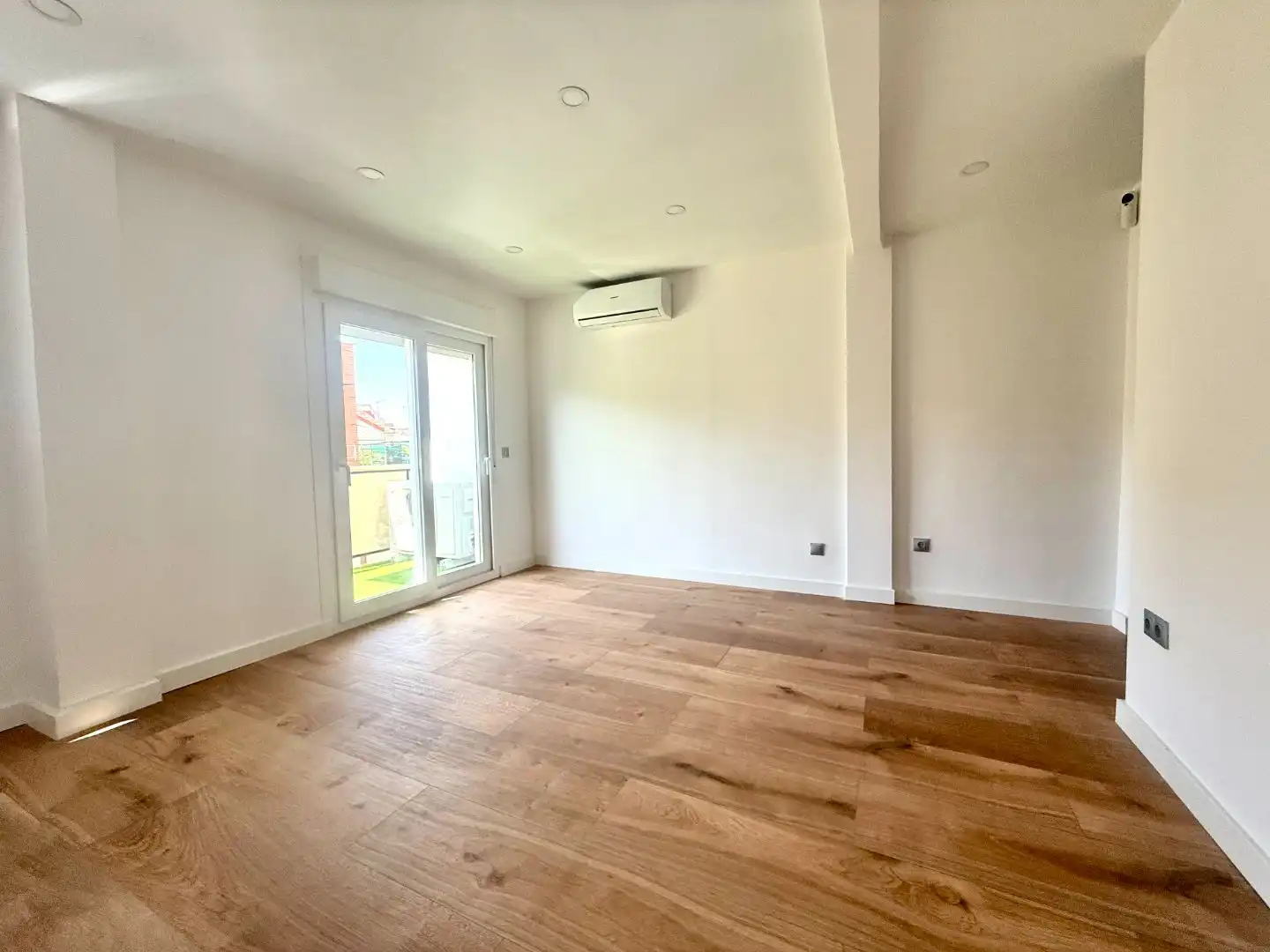 Sala de estar de Piso en venta en Parla con Aire acondicionado, Terraza y Balcón