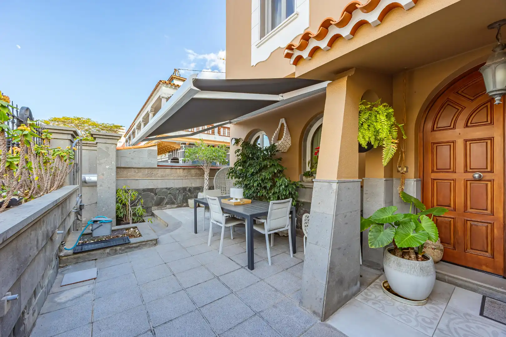 Terrassa de Casa o xalet en venda en Las Palmas de Gran Canaria amb Parquet, Terrassa i Traster