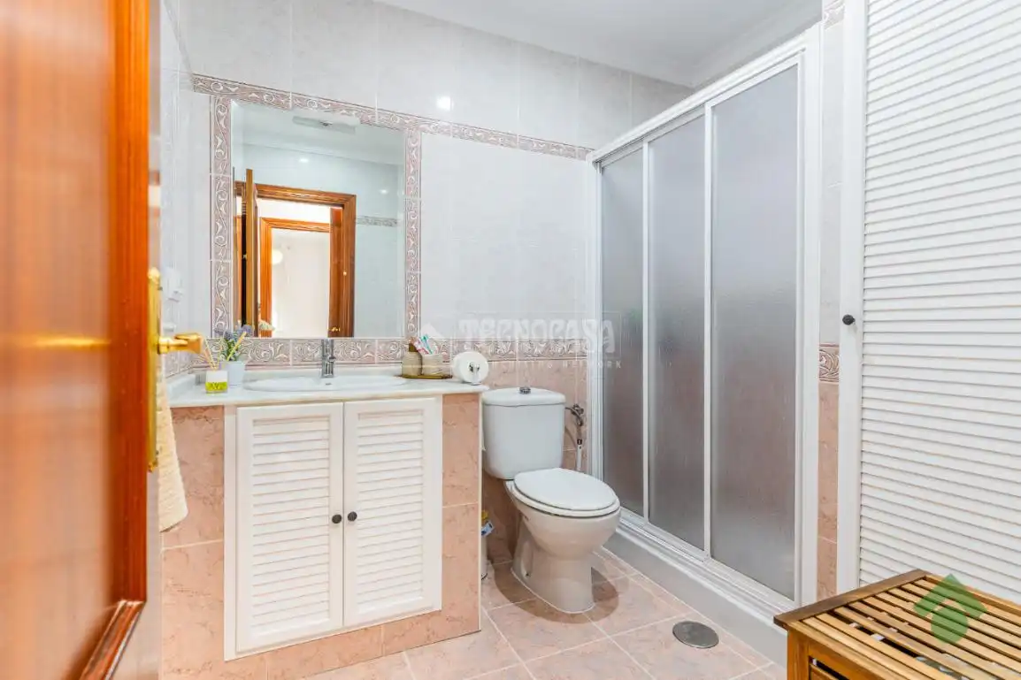 Bathroom of Flat for sale in Puerto Real