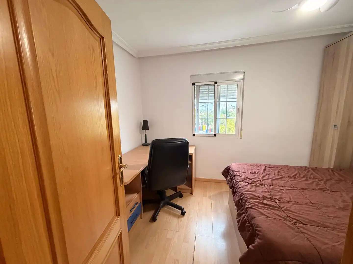 Schlafzimmer von Wohnung zur Miete in PAU 2-600