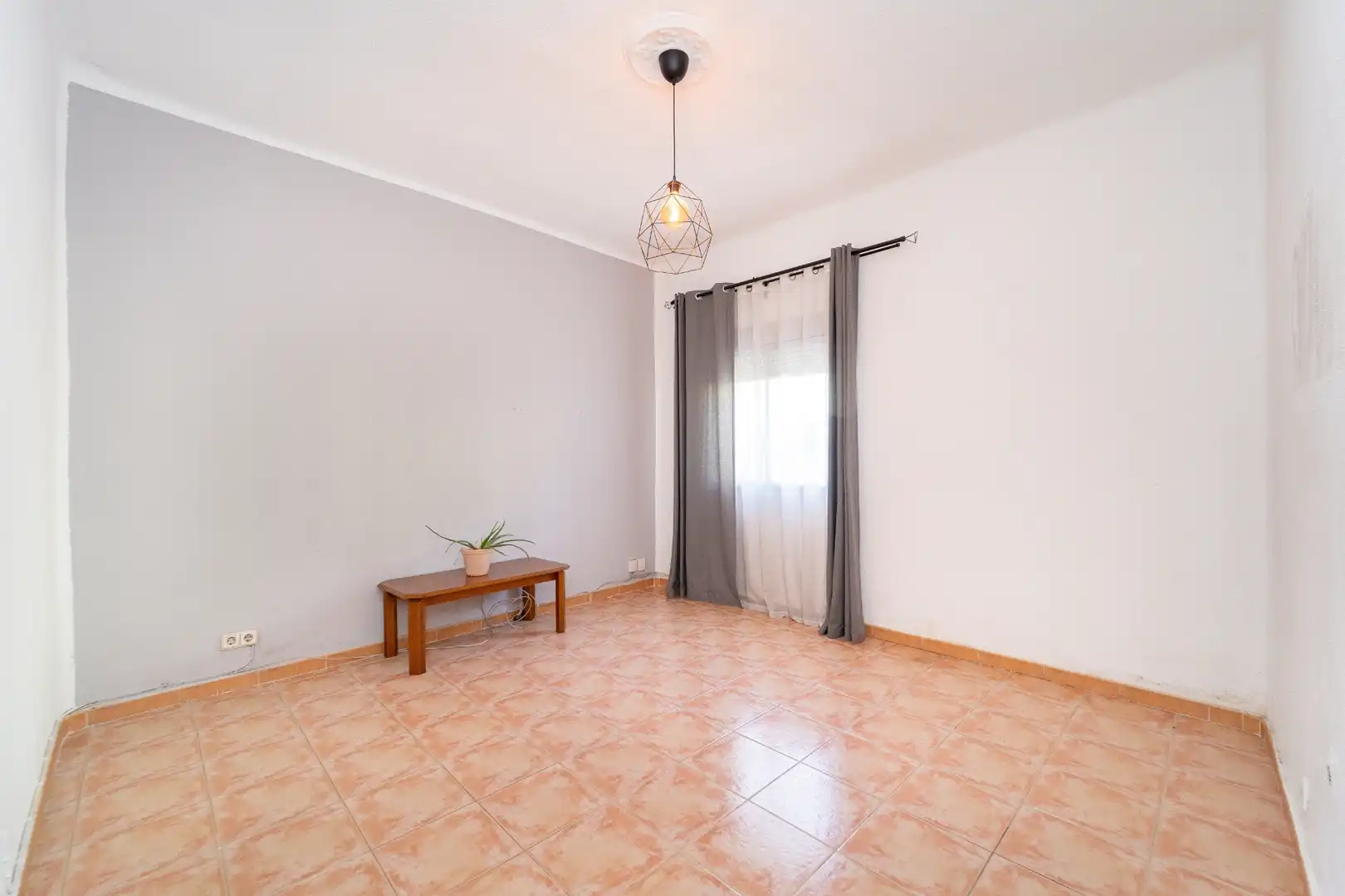 Living room of Flat for sale in Madrid  with Heating, Furnished and Internet