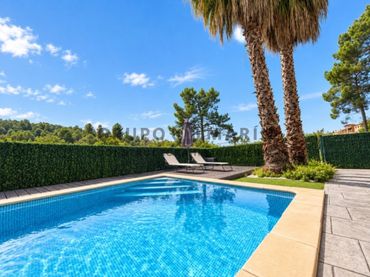 Casa con piscina in vendita a Calle Pio Baroja (terra Brava)