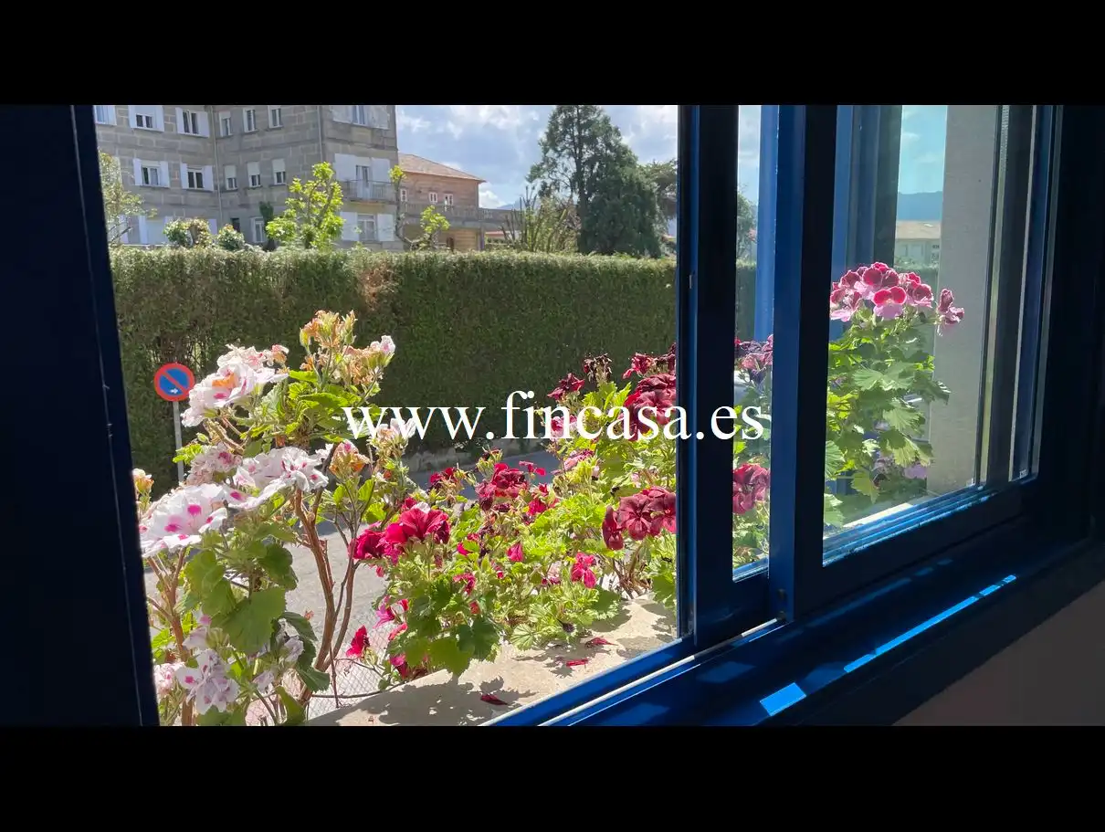 Jardín de Piso en venta en Nigrán con Calefacción, Jardín privado y Parquet