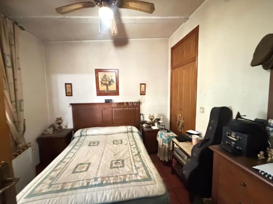 Habitación de Finca rústica en venta en Córdoba con Aire acondicionado y Amueblado
