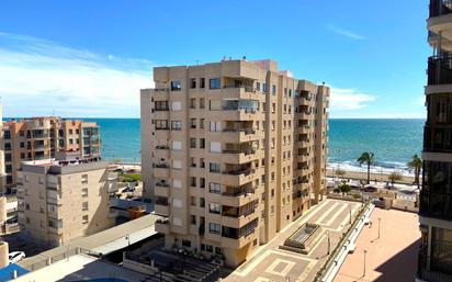 Vista exterior de Apartament en venda en Benicasim / Benicàssim amb Terrassa i Balcó