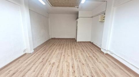 Foto 5 de Planta baixa en venda a Ciutat Meridiana,  Barcelona Capital