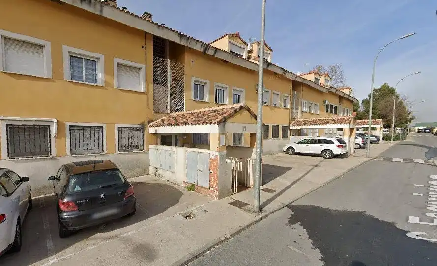 Vista exterior de Piso en venta en Yeles