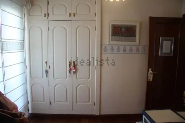 Habitación de Casa adosada en venta en Melilla con Aire acondicionado, Jardín privado y Parquet