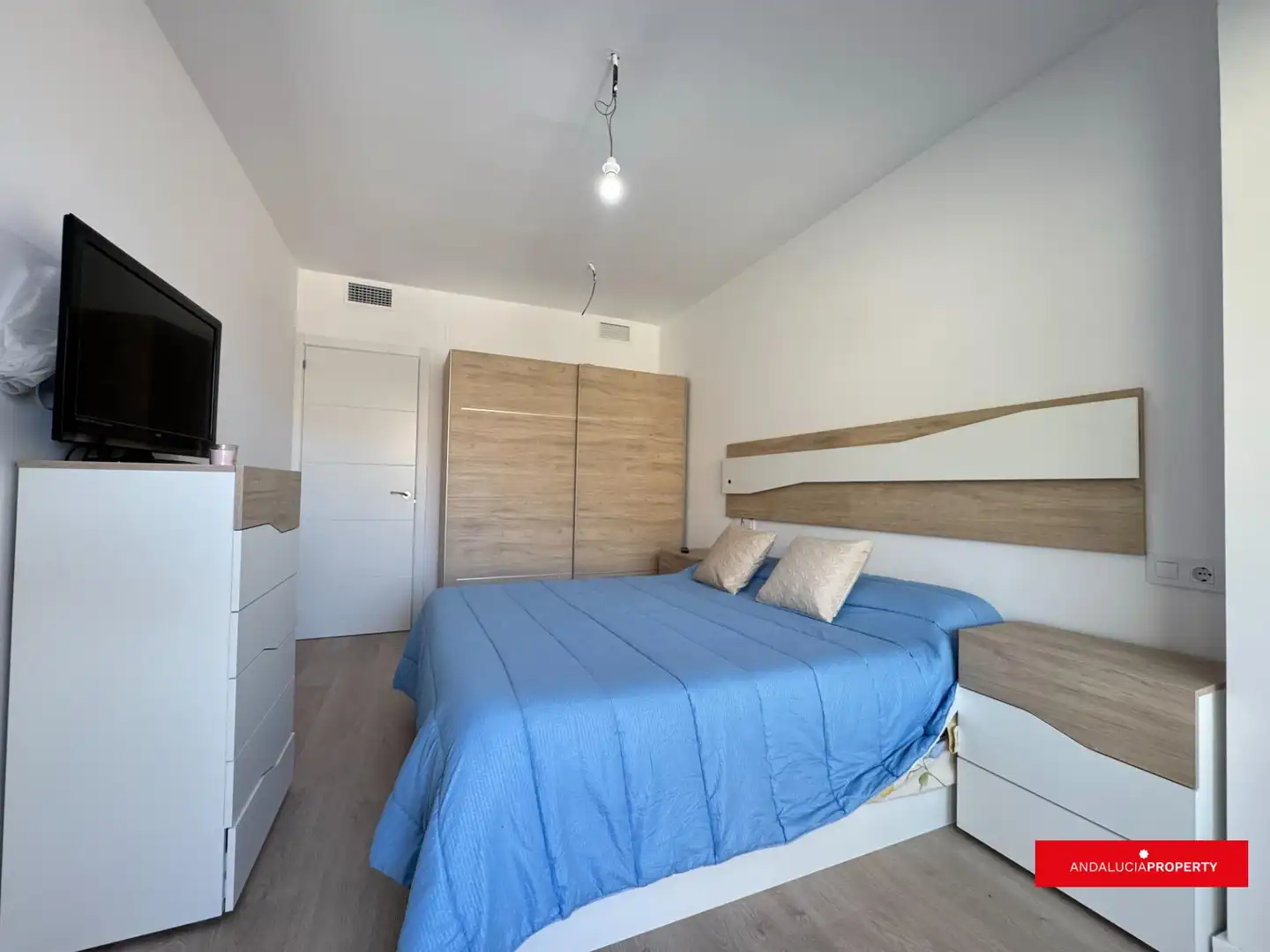 Schlafzimmer von Wohnung zur Miete in Sorvilán mit Klimaanlage, Heizung und Privatgarten
