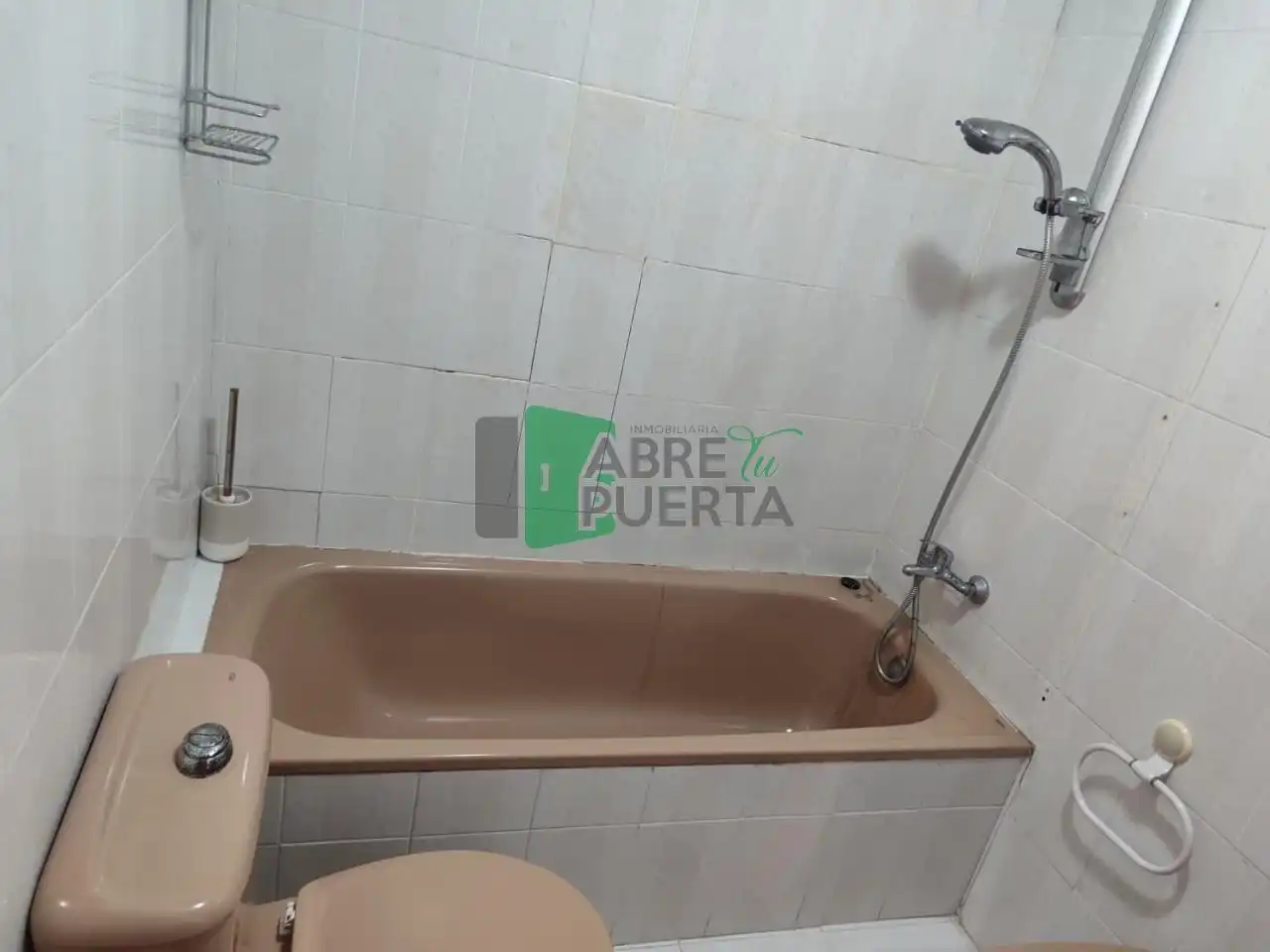 Baño de Piso en venta en Ourense Capital  con Calefacción, Parquet y Trastero